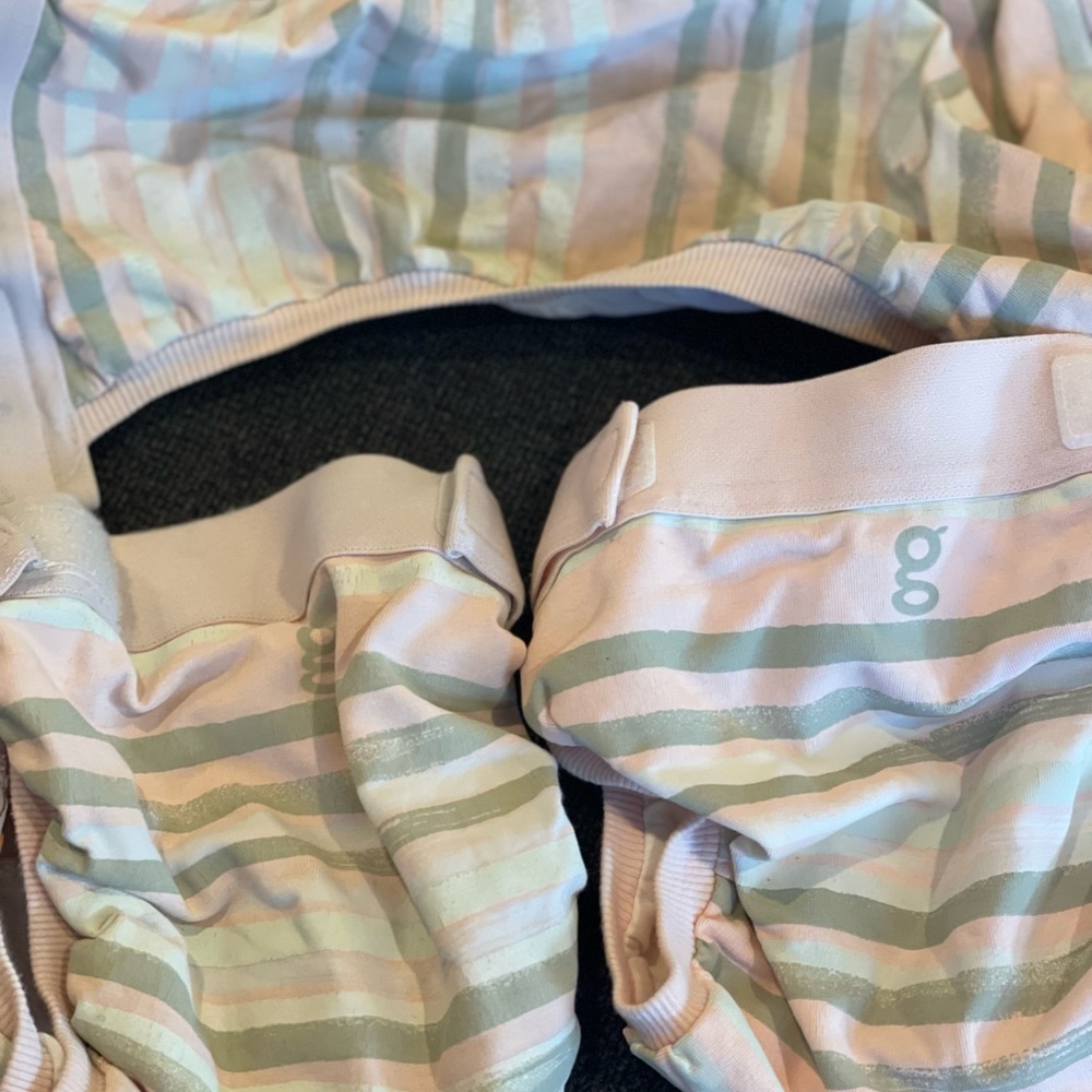 G diapers sz L
